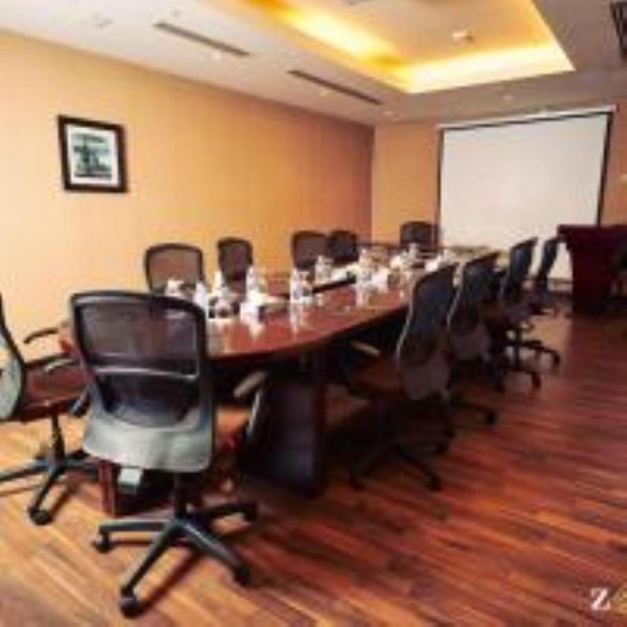 Zara Continental Hotel Al-Chubar Zewnętrze zdjęcie