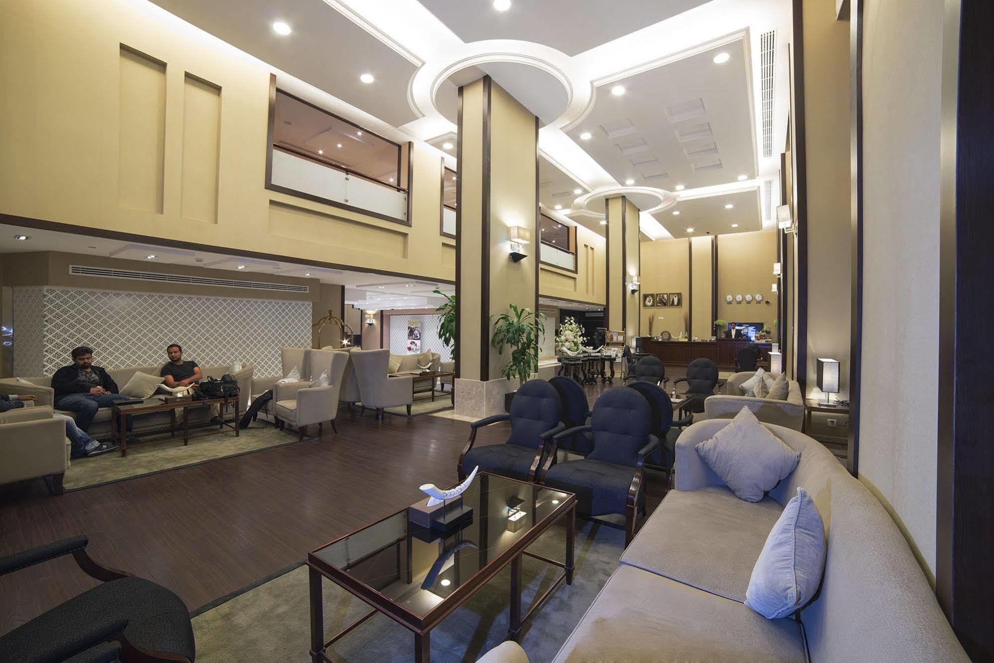 Zara Continental Hotel Al-Chubar Zewnętrze zdjęcie